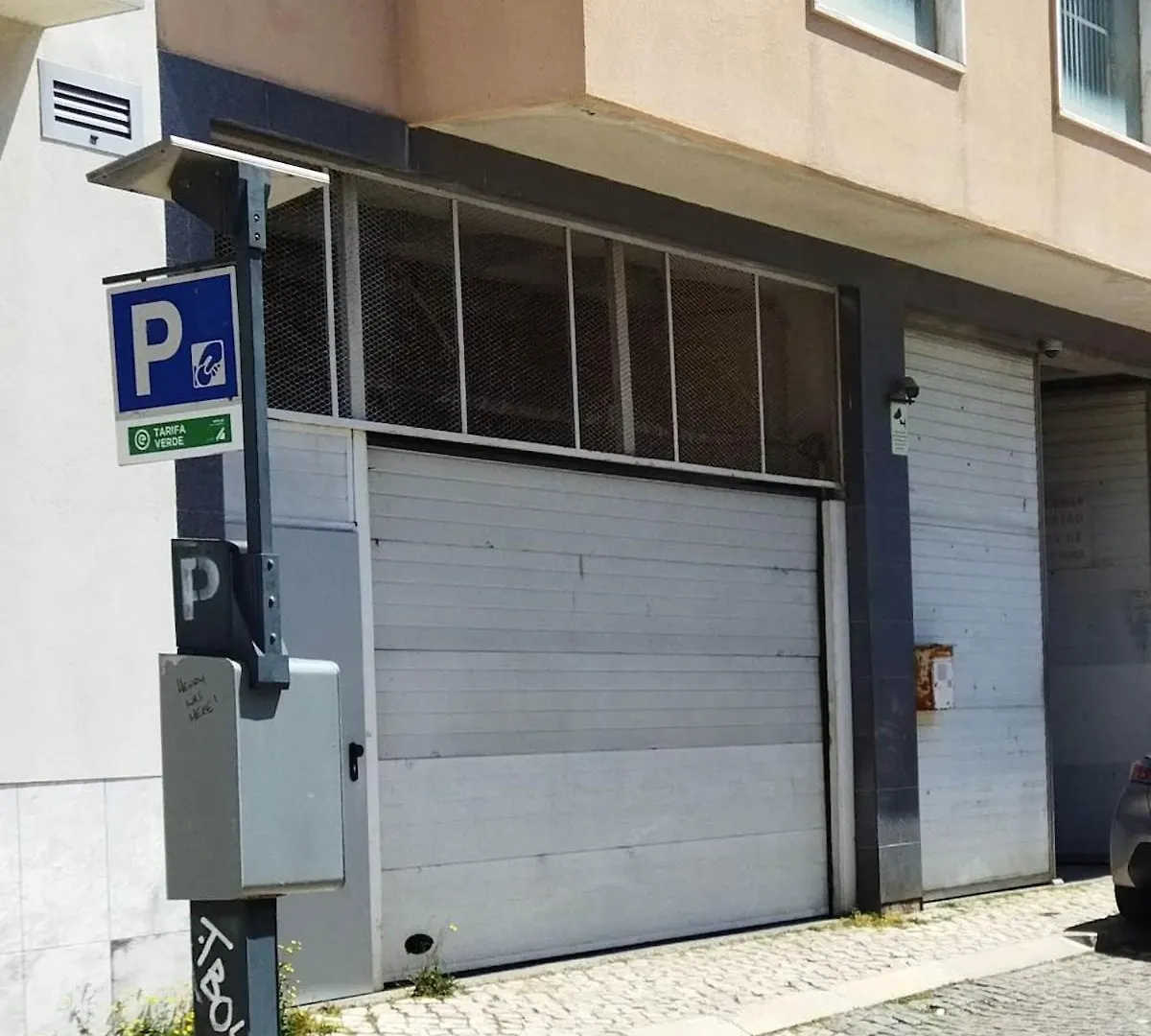 27 A Graca Cozy Apartment With Balcony And Free Parking Lissabon