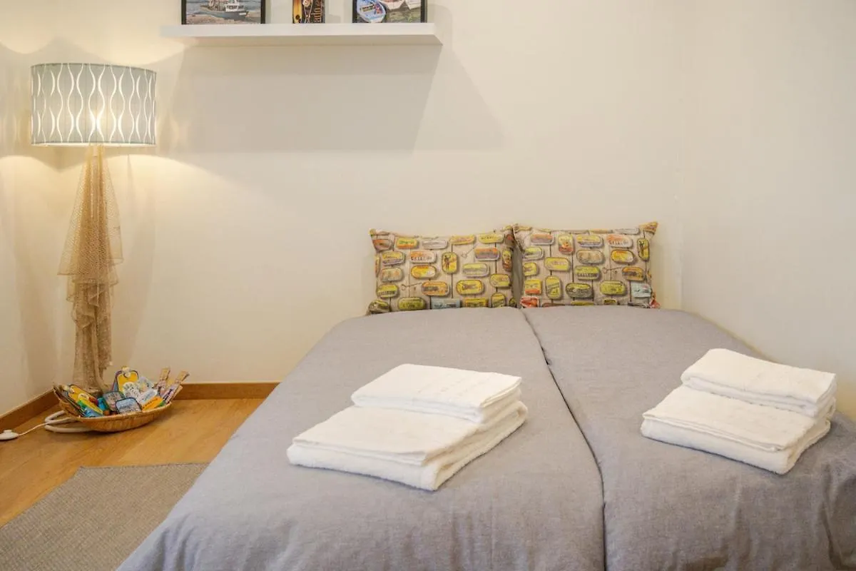 27 A Graca Cozy Apartment With Balcony And Free Parking Lissabon 0*,