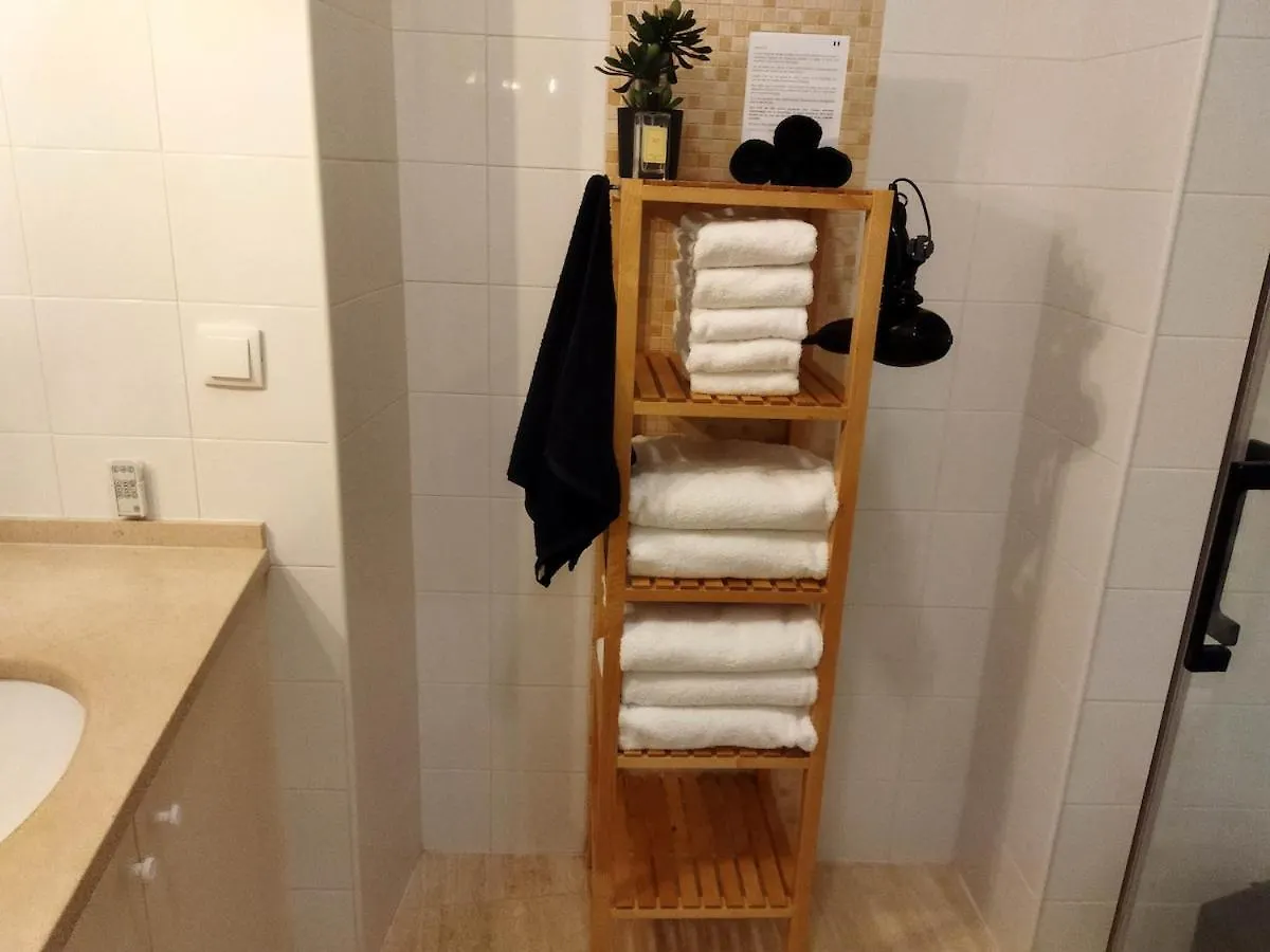 27 A Graca Cozy Apartment With Balcony And Free Parking Lissabon Portugal