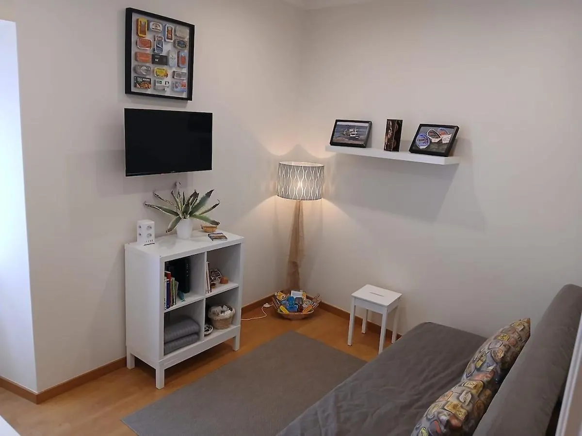 27 A Graca Cozy Apartment With Balcony And Free Parking Lissabon Portugal