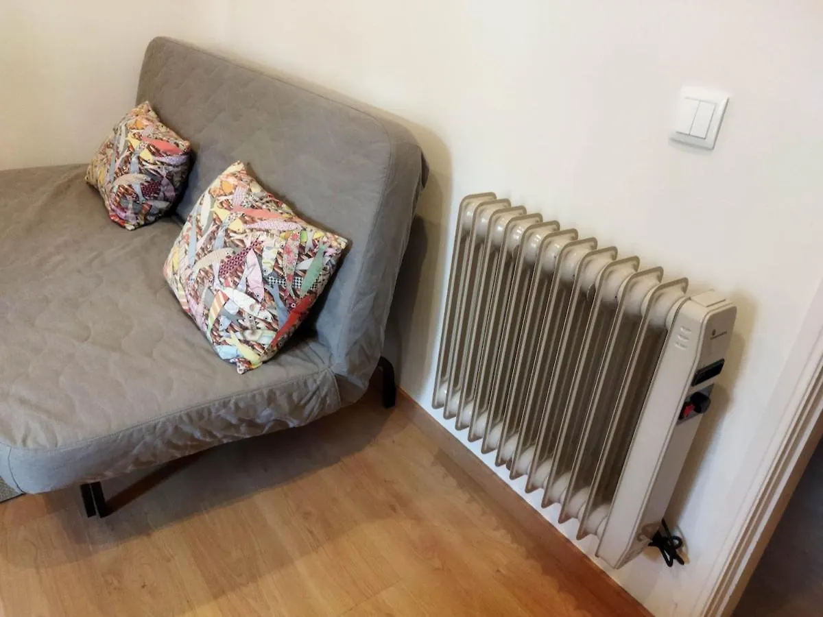 27 A Graca Cozy Apartment With Balcony And Free Parking Lissabon 0*,  Portugal
