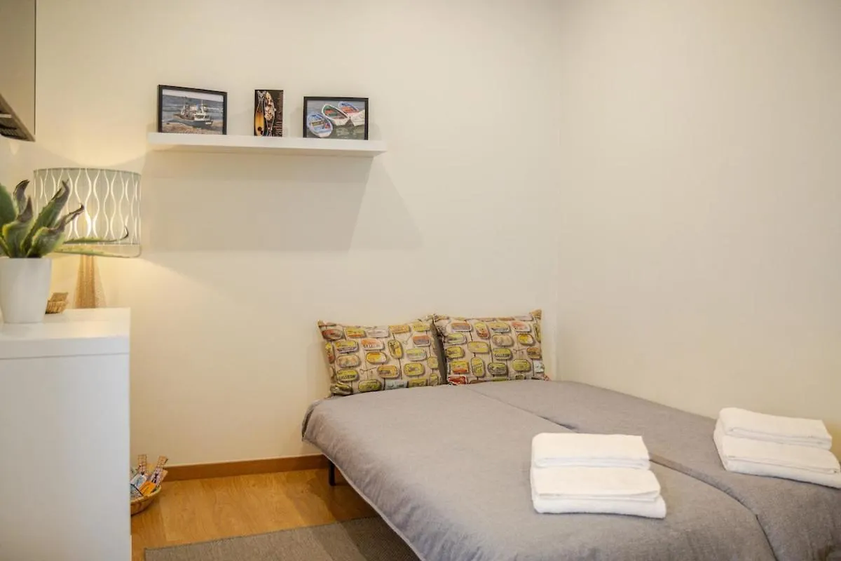 27 A Graca Cozy Apartment With Balcony And Free Parking Lisbon